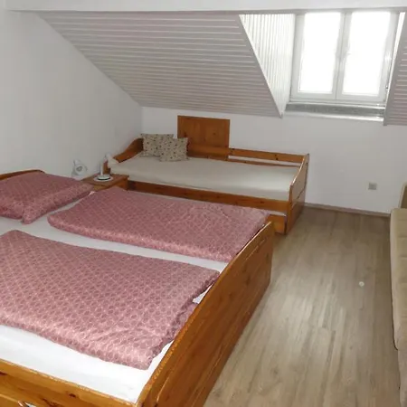 Gaestehaus Gold Apartment